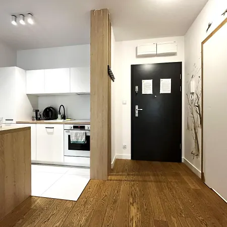 Mieszczanska ~ Self Check-in 24h ~parking And Lift 弗罗茨瓦夫