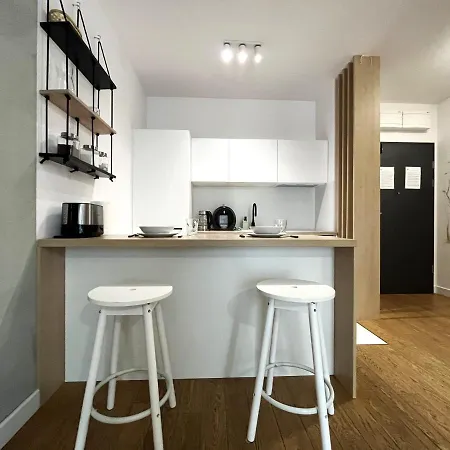 Mieszczanska ~ Self Check-in 24h ~parking And Lift Apartment Breslau
